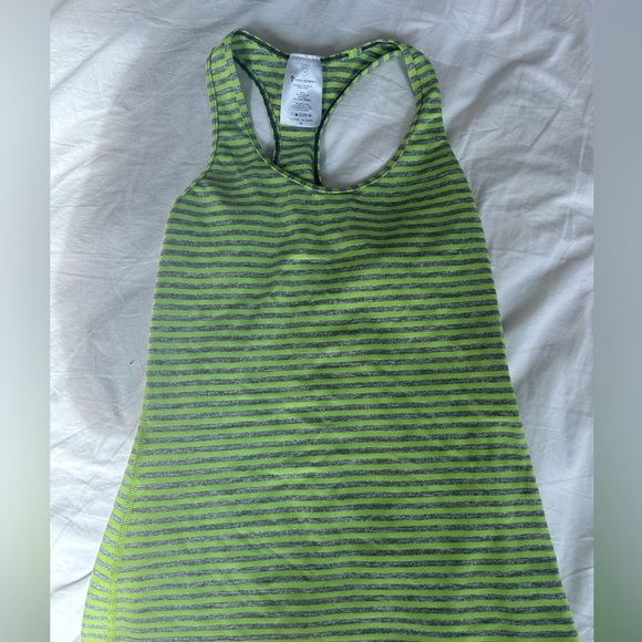 Ivivva by Lululemon Girls Tops BUNDLE - Picture 4 of 13